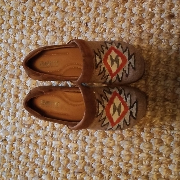 Born shoes - Picture 1 of 2